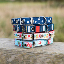 Load image into Gallery viewer, Small English Rose Dog Collar
